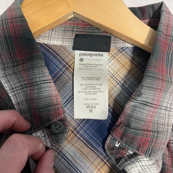 patagonia men's organic cotton long sleeve plaid button up shirt size medium - Picture 2 of 6